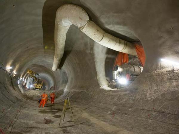 ಲಂಡನ್‌ನಲ್ಲಿ 42 ಕೀ.ಮೀ. ಉದ್ದದ ರೈಲು ಸುರಂಗ ಮಾರ್ಗ