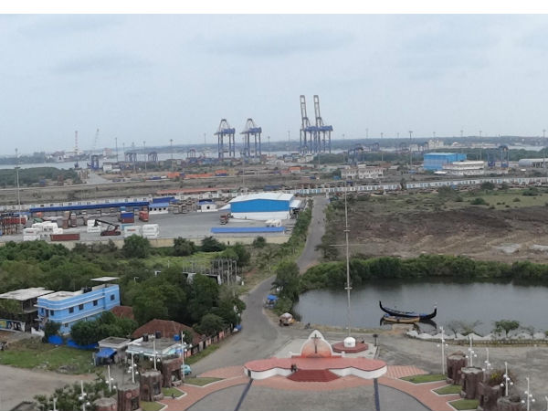 ದೇಶದ ಅತಿ ಉದ್ದದ ರೈಲು ಸೇತುವೆ 'ವೆಂಬನಾಡ್'