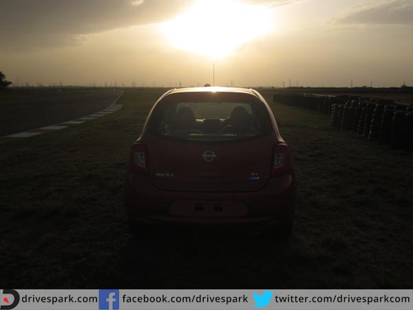 ನಿಸ್ಸಾನ್ ಮೈಕ್ರಾ ಎಕ್ಸ್-ಶಿಫ್ಟ್ ಬಿಡುಗಡೆ: ಮೊದಲ ಚಾಲನೆ, ಬೆಲೆ, ವೈಶಿಷ್ಟ್ಯಗಳು