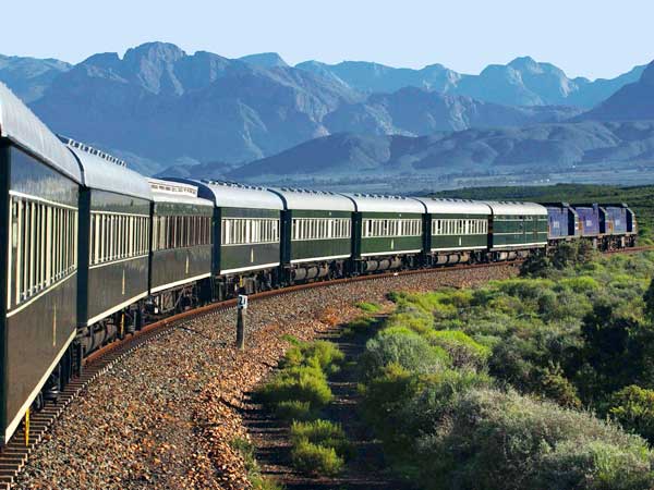 ರೊವೊಸ್ ರೈಲ್, ಆಫ್ರಿಕಾ 