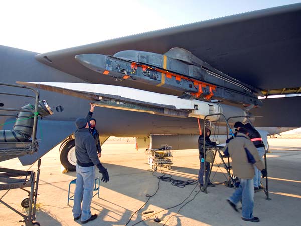 ಶಬ್ದಕ್ಕಿಂತ 5 ಪಟ್ಟು ವೇಗದಲ್ಲಿ ಚಲಿಸಬಲ್ಲ ಅಮೆರಿಕದ ಸೂಪರ್ ಸೋನಿಕ್ ಜೆಟ್ 