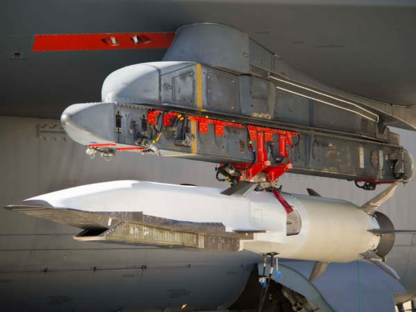 ಶಬ್ದಕ್ಕಿಂತ 5 ಪಟ್ಟು ವೇಗದಲ್ಲಿ ಚಲಿಸಬಲ್ಲ ಅಮೆರಿಕದ ಸೂಪರ್ ಸೋನಿಕ್ ಜೆಟ್ 