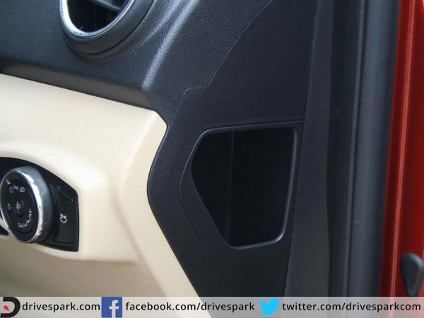 ಎದ್ದು ಕಾಣಿಸುವ ವೈಶಿಷ್ಟ್ಯ - ಸ್ಟೋರೆಜ್