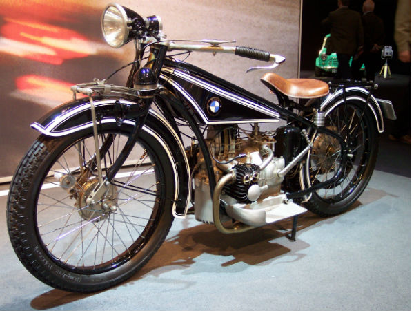 05. ಬಿಎಂಡಬ್ಲ್ಯು ಮೊಟೊರಾಡ್ 