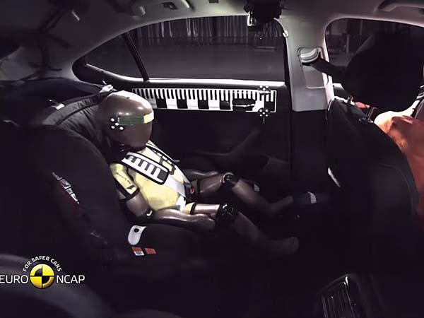 ಢಿಕ್ಕಿ ಪರೀಕ್ಷೆಯಲ್ಲಿ ಸ್ಕೋಡಾ ಸೂಪರ್ಬ್ ಫೈವ್ ಸ್ಟಾರ್ ಸಾಧನೆ 