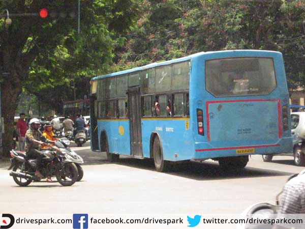 12. ರೆಡ್ ಸಿಗ್ನಲ್ 