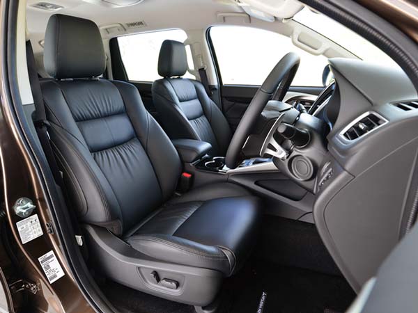 2016 ಮಿಟ್ಸುಬಿಸಿ ಪಜೆರೊ ಸ್ಪೋರ್ಟ್ ಹತ್ತಿರದಿಂದ ಗಮನಿಸಿ! 2016 ಮಿಟ್ಸುಬಿಸಿ ಪಜೆರೊ ಸ್ಪೋರ್ಟ್ ಹತ್ತಿರದಿಂದ ಗಮನಿಸಿ!