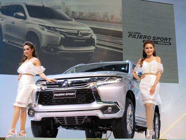 2016 ಮಿಟ್ಸುಬಿಸಿ ಪಜೆರೊ ಸ್ಪೋರ್ಟ್ ಹತ್ತಿರದಿಂದ ಗಮನಿಸಿ! 2016 ಮಿಟ್ಸುಬಿಸಿ ಪಜೆರೊ ಸ್ಪೋರ್ಟ್ ಹತ್ತಿರದಿಂದ ಗಮನಿಸಿ!