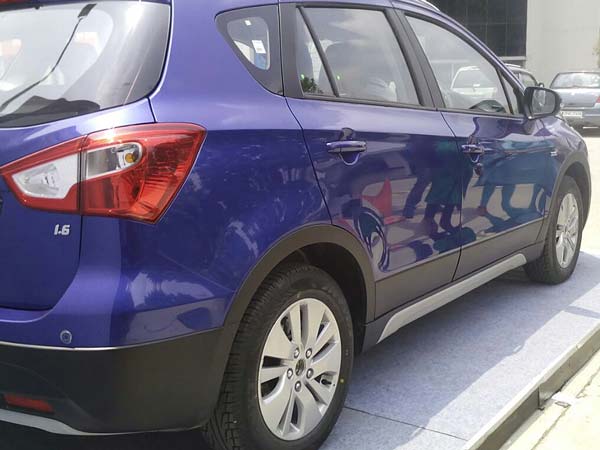 ಹೊರಮೈ - ಬದಿ