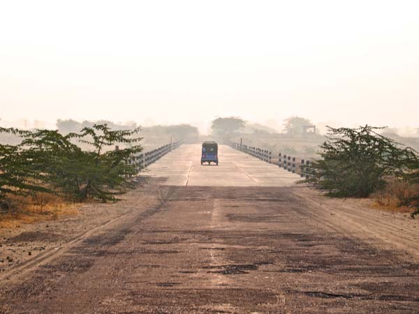 ಶಿಲ್ಲಾಂಗ್‌ನಿಂದ ಕೊಚ್ಚಿಗೆ ರಿಕ್ಷಾ ಓಟ