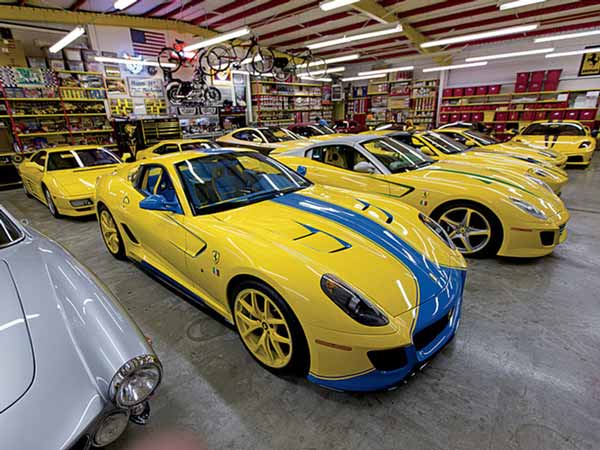 ಒಂದಲ್ಲ, ಎರಡಲ್ಲ ಬರೋಬ್ಬರಿ 40 ಹಳದಿ ಫೆರಾರಿ ಕಾರುಗಳು 