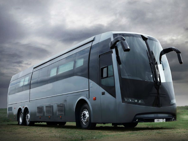 ಕಿಂಗ್ ಖಾನ್ ಪಾಲಾಯ್ತು ಬಾಲಿವುಡ್‌ನ ದುಬಾರಿ ವ್ಯಾನಿಟಿ ಬಸ್