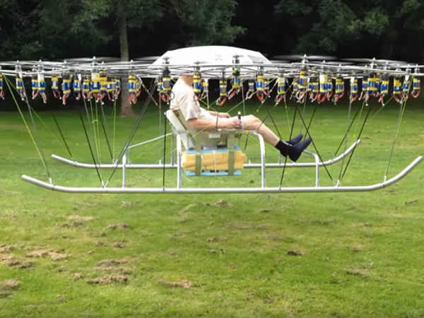 54 ಡ್ರೋನ್‌ ಒಟ್ಟುಗೂಡಿಸಿ ಮಿನಿ ಹೆಲಿಕಾಪ್ಟರ್ ತಯಾರಿ 