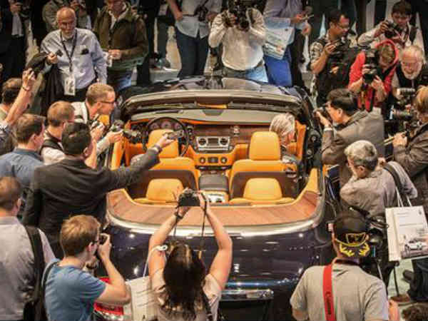 ಜರ್ಮನಿಯಲ್ಲಿ ರೋಲ್ಸ್ ರಾಯ್ಸ್ ಡಾನ್ ಕಲರವ