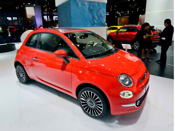 ಫ್ರಾಂಕ್‌ಫ‌ರ್ಟ್‌ನಲ್ಲಿ ಕಂಗೊಳಿಸಿದ ನ್ಯೂ ಫಿಯೆಟ್ 500 