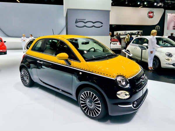 ಫ್ರಾಂಕ್‌ಫ‌ರ್ಟ್‌ನಲ್ಲಿ ಕಂಗೊಳಿಸಿದ ನ್ಯೂ ಫಿಯೆಟ್ 500 