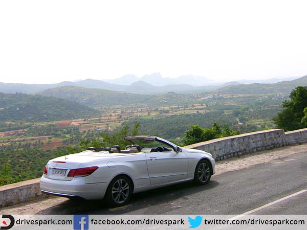 ಮರ್ಸಿಡಿಸ್ ಬೆಂಝ್ ಇ400 ಕ್ಯಾಬ್ರಿಯೊ ಚಾಲನಾ ವಿಮರ್ಶೆ