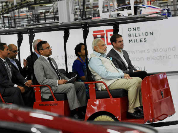 ಟೆಸ್ಲಾ ವಿದ್ಯುತ್ ಕಾರು ಘಟಕಕ್ಕೆ ಮೋದಿ ಭೇಟಿ