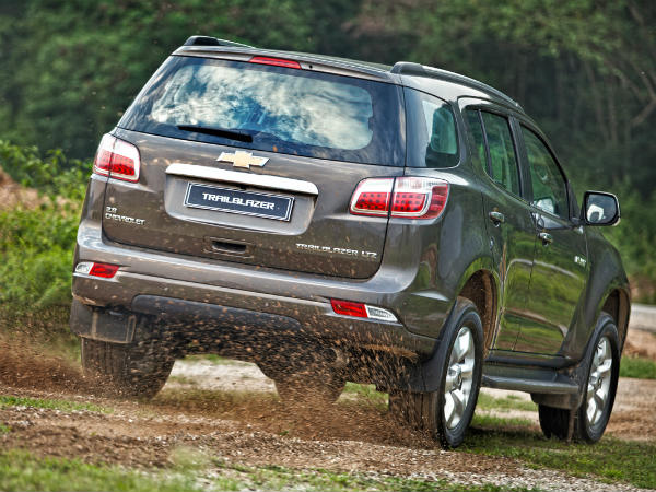 ಷೆವರ್ಲೆ ಟ್ರೈಲ್‌ಬ್ಲೇಜರ್: ಫಾರ್ಚ್ಯುನರ್ ಗೆ ಸರಿಸಾಟಿಯಾದಿತೇ ?