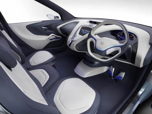 2016ರಲ್ಲಿ ಹ್ಯುಂಡೈ ಎಂಪಿವಿ ಭಾರತಕ್ಕೆ; ಇನ್ನೋವಾಗೆ ಸವಾಲು