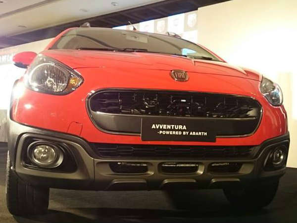 ದೇಶದ ರಸ್ತೆಗಿಳಿದ ಫಿಯೆಟ್ ಶಕ್ತಿಶಾಲಿ ಅಬಾರ್ತ್ ಪುಂಟೊ, ಅಬಾರ್ತ್ ಅವೆಂಚ್ಯುರಾ