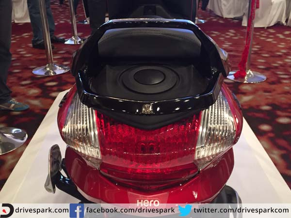 ಆರು ಆಕರ್ಷಕ ಬಣ್ಣಗಳು 