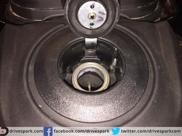 ಬೆಲೆ ಮಾಹಿತಿ (ಎಕ್ಸ್ ಶೋ ರೂಂ)