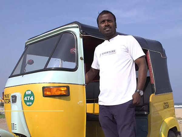 ರಿಕ್ಷಾದಲ್ಲೇ ವೀಲಿಂಗ್; ಗಿನ್ನೆಸ್ ಪುಟ ಸೇರಿದ ಚೆನ್ನೈನ 'ಆಟೋ ರಾಜ' 