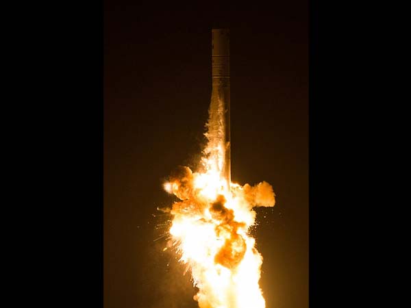 ರಾಕೆಟ್ ಸ್ಪೋಟ; ದಿಗ್ಭ್ರಮೆಗೊಳಿಸುವ ನಾಸಾ ಚಿತ್ರಗಳು ಬಿಡುಗಡೆ