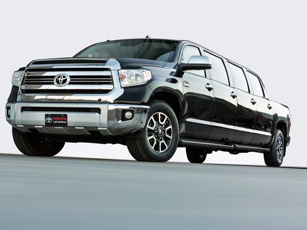 ಯಾಕಾಗಲ್ಲ? ಟೊಯೊಟಾದಿಂದ 26 ಅಡಿ ಉದ್ದದ 'ಲಿಮೊ' ಕಾರು