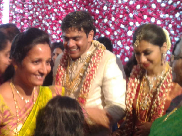 ಡಿವಿಎಸ್ ಅವರಿಂದ ಪುತ್ರ ಕಾರ್ತಿಕ್ ಗೌಡರಿಗೆ ಆಡಿ ಎ6 ಉಡುಗೊರೆ