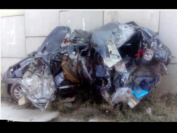 ಭೀಕರ ರಸ್ತೆ ಅಪಘಾತಕ್ಕೆ ಒಂದೇ ಕುಟುಂಬದ ನಾಲ್ವರ ಬಲಿ