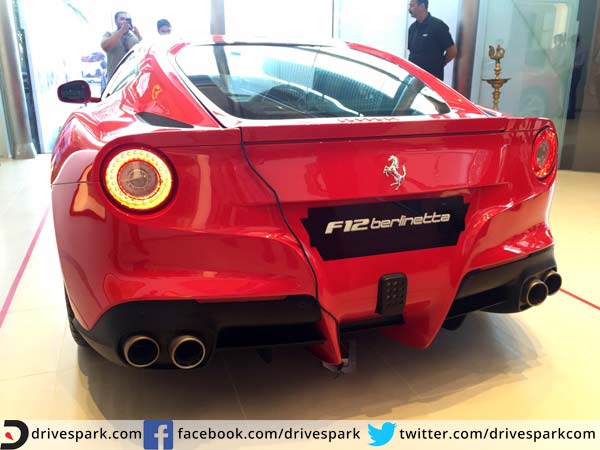 ಭಾರತದಲ್ಲಿರುವ ಫೆರಾರಿ ಮಾದರಿಗಳು (ಎಕ್ಸ್ ಶೋ ರೂಂ)