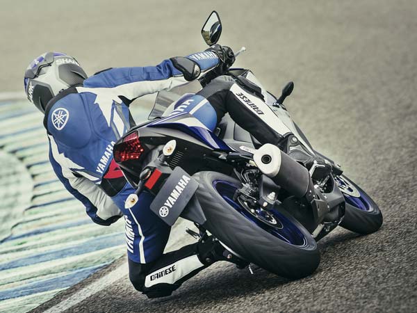 ಭಾರತದ 'ವರ್ಷದ ಬೈಕ್' - ಯಮಹಾ ವೈಝಢ್ಎಫ್-ಆರ್25 