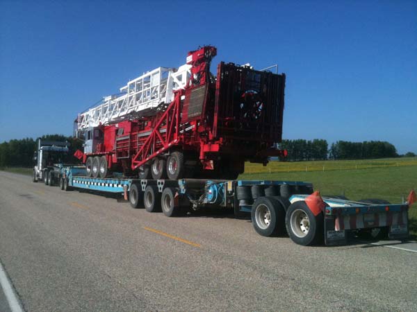 ರಸ್ತೆಯಲ್ಲೂ ಓಡುವ ಗೂಡ್ಸ್ ಬಂಡಿ; ಇದುವೇ ರೋಡ್ ಟ್ರೈನ್..!