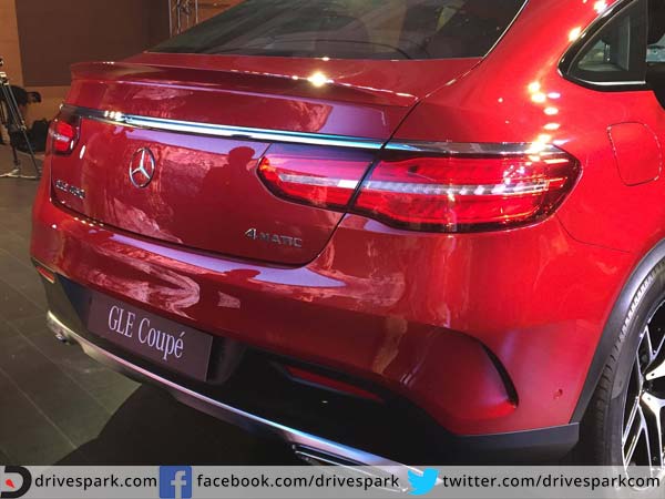 ಶಕ್ತಿಶಾಲಿ ಬೆಂಝ್ ಜಿಎಲ್‌ಇ 450 ಎಎಂಜಿ ಕೂಪೆ ಬಿಡುಗಡೆ 