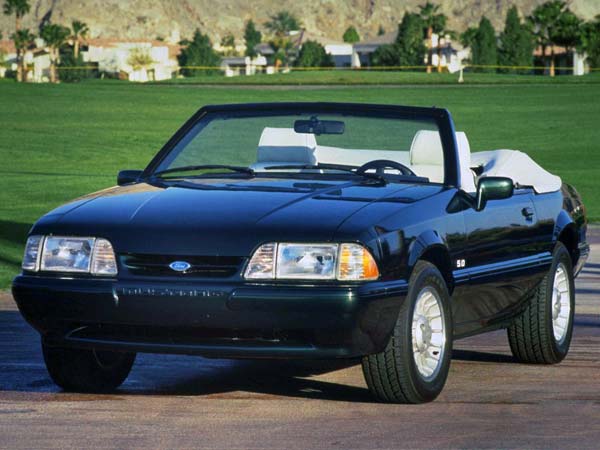 1990 ಫೋರ್ಡ್ ಮಸ್ಟಾಂಗ್ 