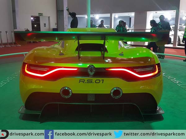 ರೆನೊ ಸ್ಪೋರ್ಟ್ ಆರ್‌ಎಸ್ 01 ಕಾನ್ಸೆಪ್ಟ್ ಕಾರು ವರ್ಣಮಯ! 