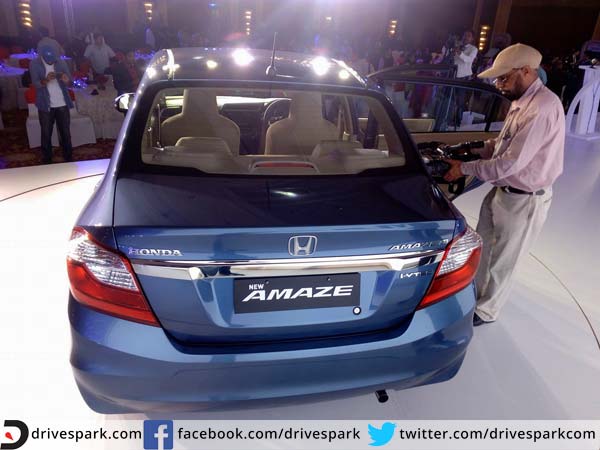 ಬೆಲೆ ಮಾಹಿತಿ (ದೆಹಲಿ ಎಕ್ಸ್ ಶೋ ರೂಂ)