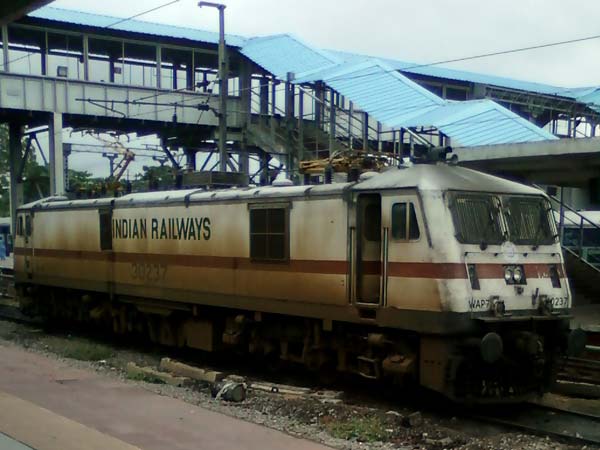 ಹೈ ಸ್ಪೀಡ್ ರೈಲು ಎಂಜಿನ್ - ಲೋಕೋಮೋಟಿವ್ ವ್ಯಾಪ್ 7