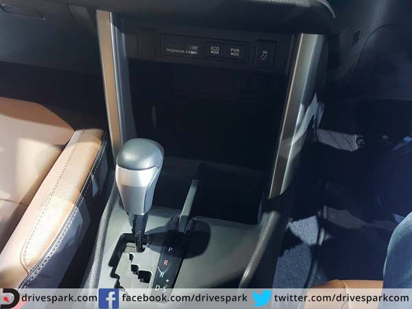 ಬಿಡದಿಯಲ್ಲಿ ಹೊರಬಂತು ಮೊದಲ ತಲೆಮಾರಿನ ಕಟ್ಟಕಡೆಯ ಇನ್ನೋವಾ ಬಿಡದಿಯಲ್ಲಿ ಹೊರಬಂತು ಮೊದಲ ತಲೆಮಾರಿನ ಕಟ್ಟಕಡೆಯ ಇನ್ನೋವಾ