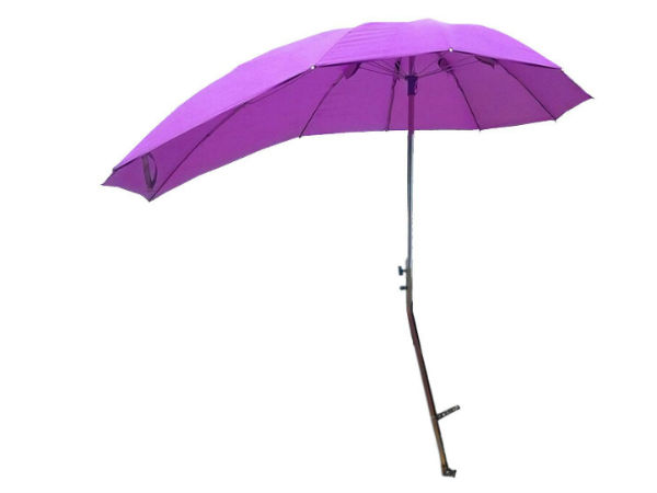 ಬಿಸಿಲಿನ ಶಾಖಾದಿಂದ ಮುಕ್ತಿ; ಬಂದಿದೆ ವಿಶಿಷ್ಟ ಬೈಕ್ ಕೊಡೆಗಳು 