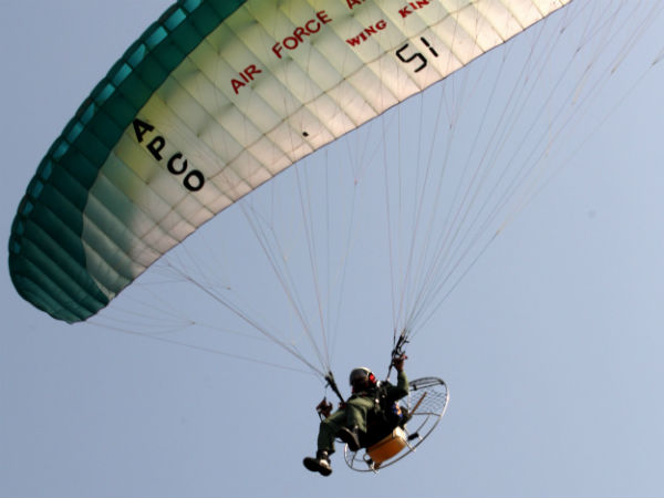 ಪ್ಯಾರಾಮೋಟಾರ್‌ನಲ್ಲಿ ಭಾರತ ಪ್ರದಕ್ಷಿಣೆ; ವಾಯುಸೇನೆಯ ನೂತನ ದಾಖಲೆ 