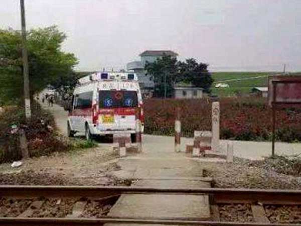 ಸೆಲ್ಫಿ ಚಟಕ್ಕೆ ತನ್ನ ಪ್ರಾಣವನ್ನೇ ತೆತ್ತ ಚೀನಾ ಬಾಲಕಿ