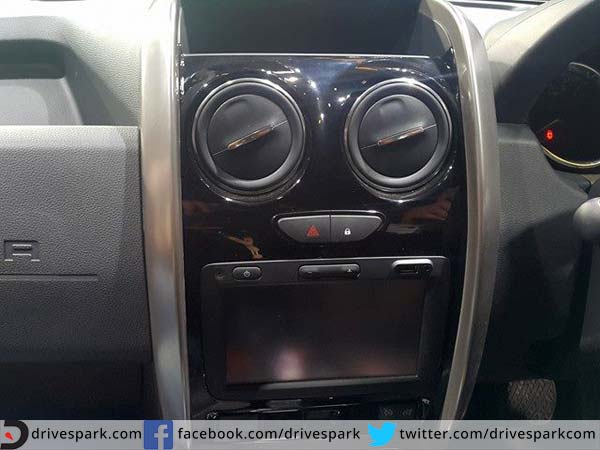 ವೆರಿಯಂಟ್, ಬೆಲೆ ಮಾಹಿತಿ (ಎಕ್ಸ್ ಶೋ ರೂಂ ಬೆಂಗಳೂರು)