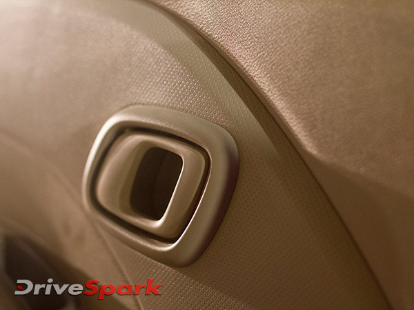 ದಟ್ಸನ್ ರೆಡಿ ಗೊ ಎಕ್ಸ್ ಕ್ಲೂಸಿವ್ ಚಿತ್ರಗಳು ಮತ್ತು ವಿವರಗಳು