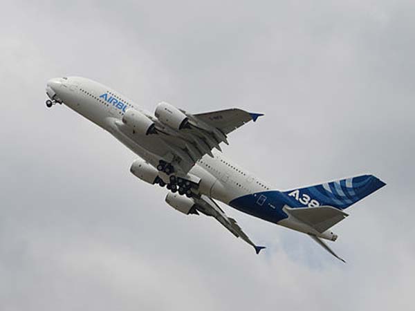 ಮರ್ಸಿಡಿಸ್ ಬೆಂಝ್ ಸಿ ಸಿರೀಸ್ ಕಾರು 