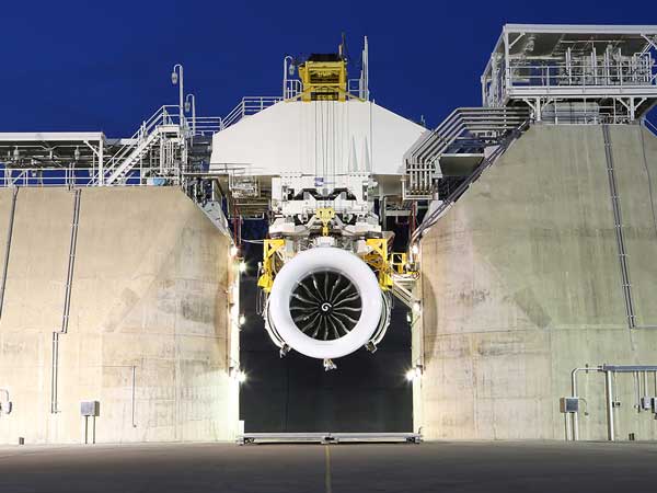 ಬೋಯಿಂಗ್ ಪಾಲಾಗಲಿದೆ ವಿಶ್ವದ ಅತಿ ದೊಡ್ಡ ಜೆಟ್ ಎಂಜಿನ್ 