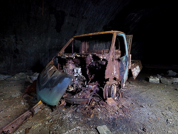 ಭೂಗತ ವಾಯುನೆಲೆ; ಬೆಚ್ಚಿ ಬೀಳಿಸುವ ಸತ್ಯಗಳು ಬಯಲು 