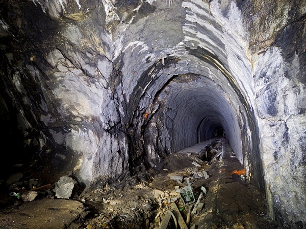 ಭೂಗತ ವಾಯುನೆಲೆ; ಬೆಚ್ಚಿ ಬೀಳಿಸುವ ಸತ್ಯಗಳು ಬಯಲು 